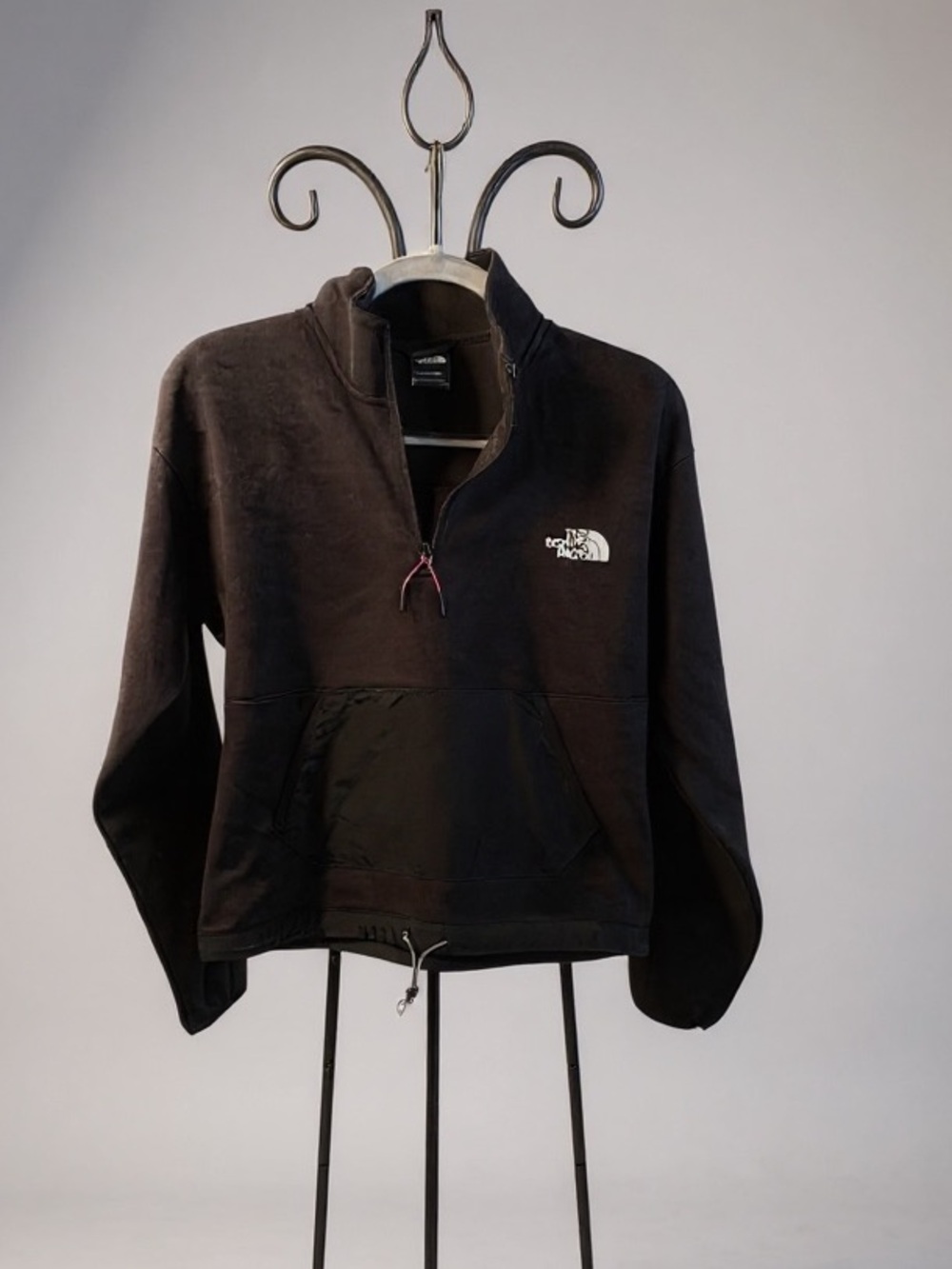 The North Face  Small Black 1/4 Zip Pullover Sweatshirt Drawcord Kangaroo Pocket
